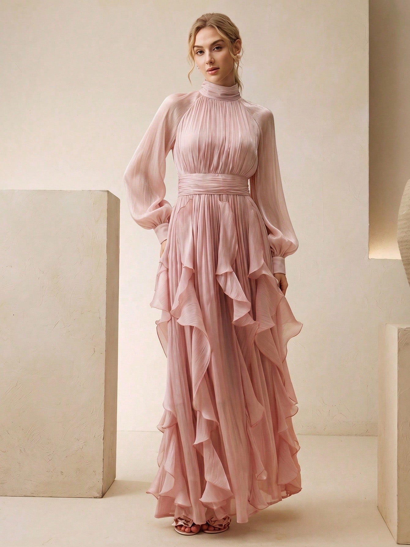 ELLA | Robe élégante à col montant et volants