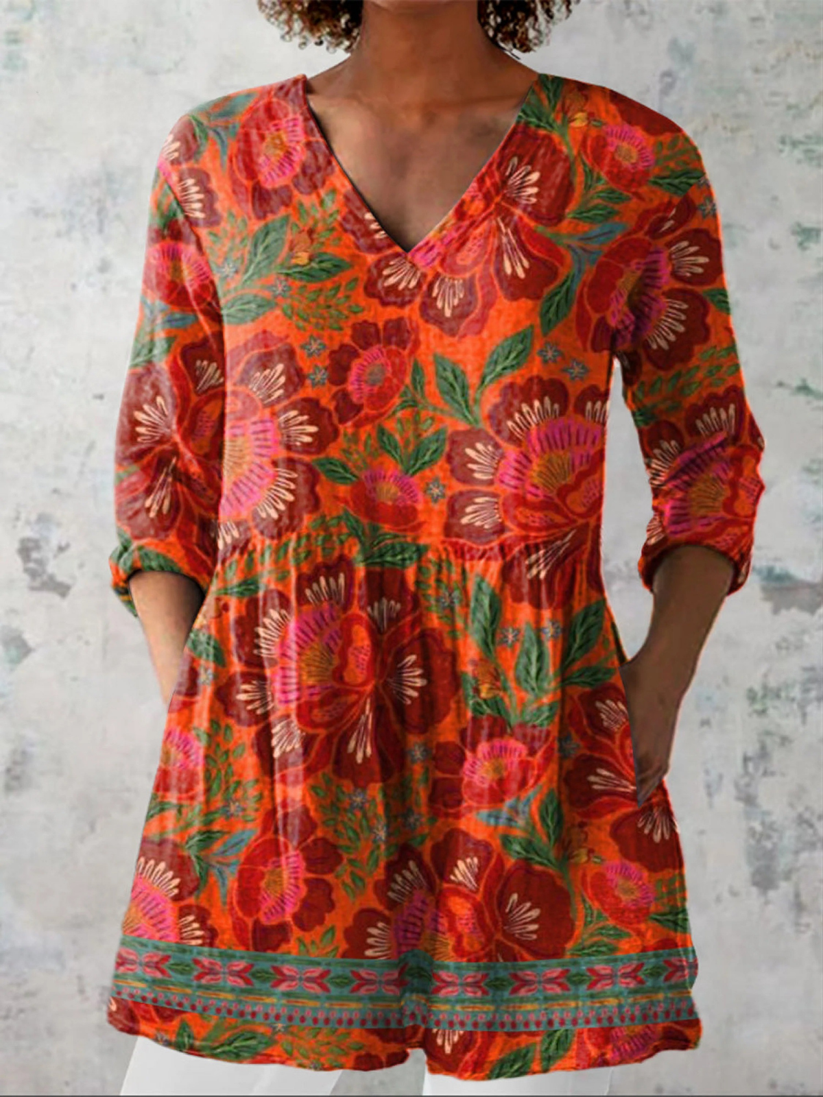 FELICITY™ | Blouse longue à col en V