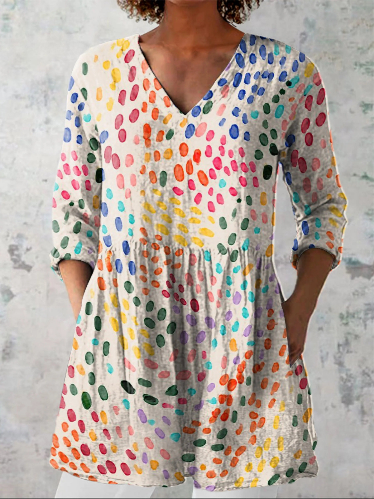 BERNADETTE™ | Blouse longue à col en V