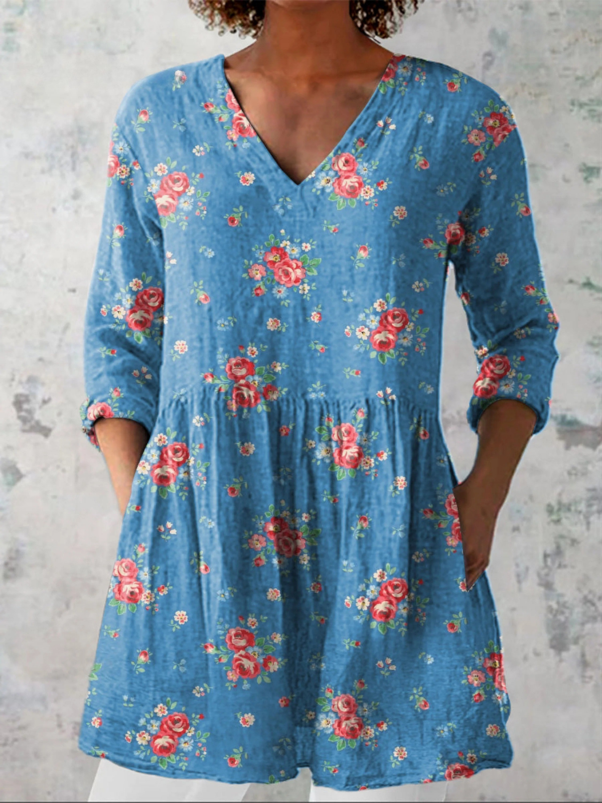 MABEL™ | Blouse longue à col en V