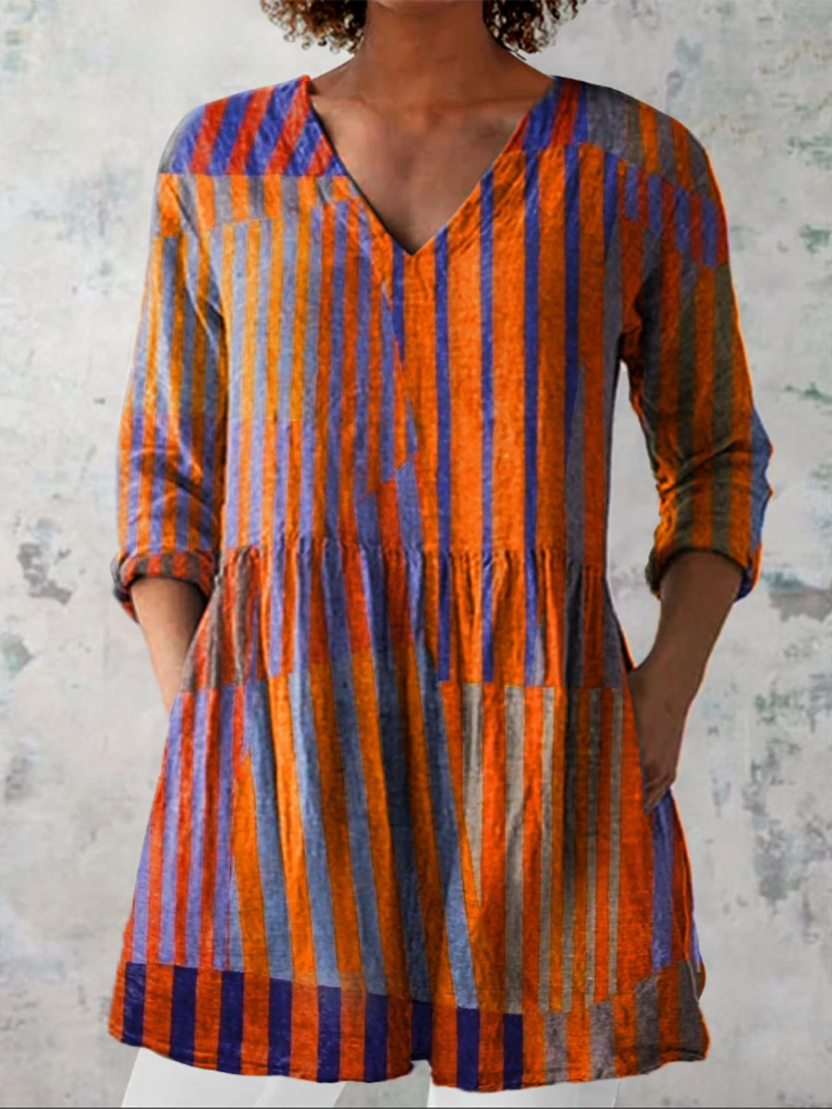 NADIA™ | Blouse longue à col en V