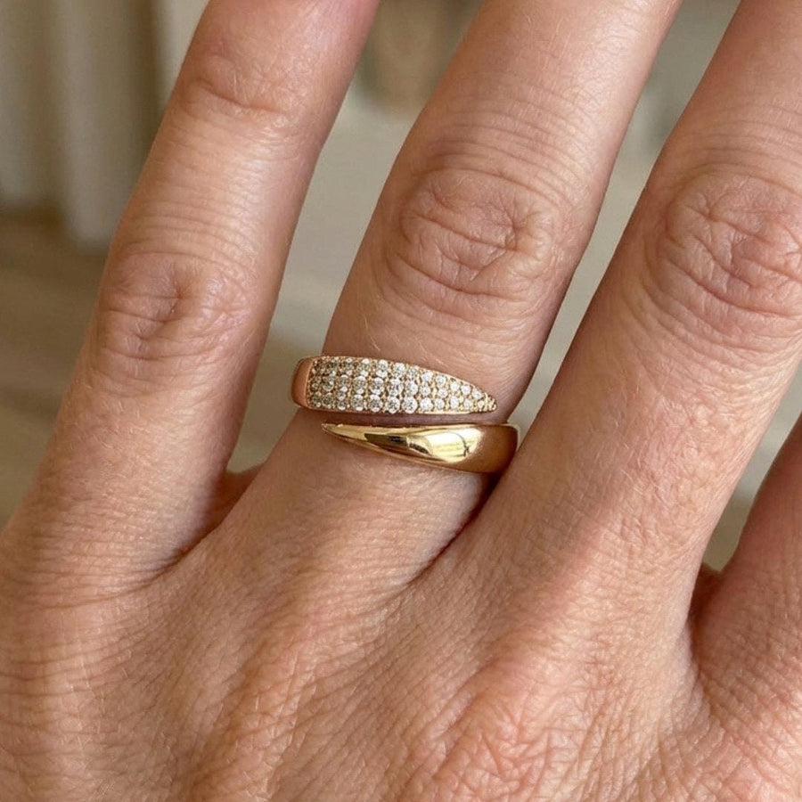 Bague Enveloppante Élégante