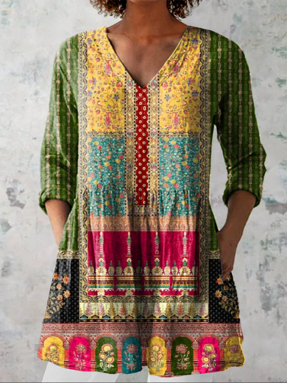 JACINDA™ | Blouse longue à col en V