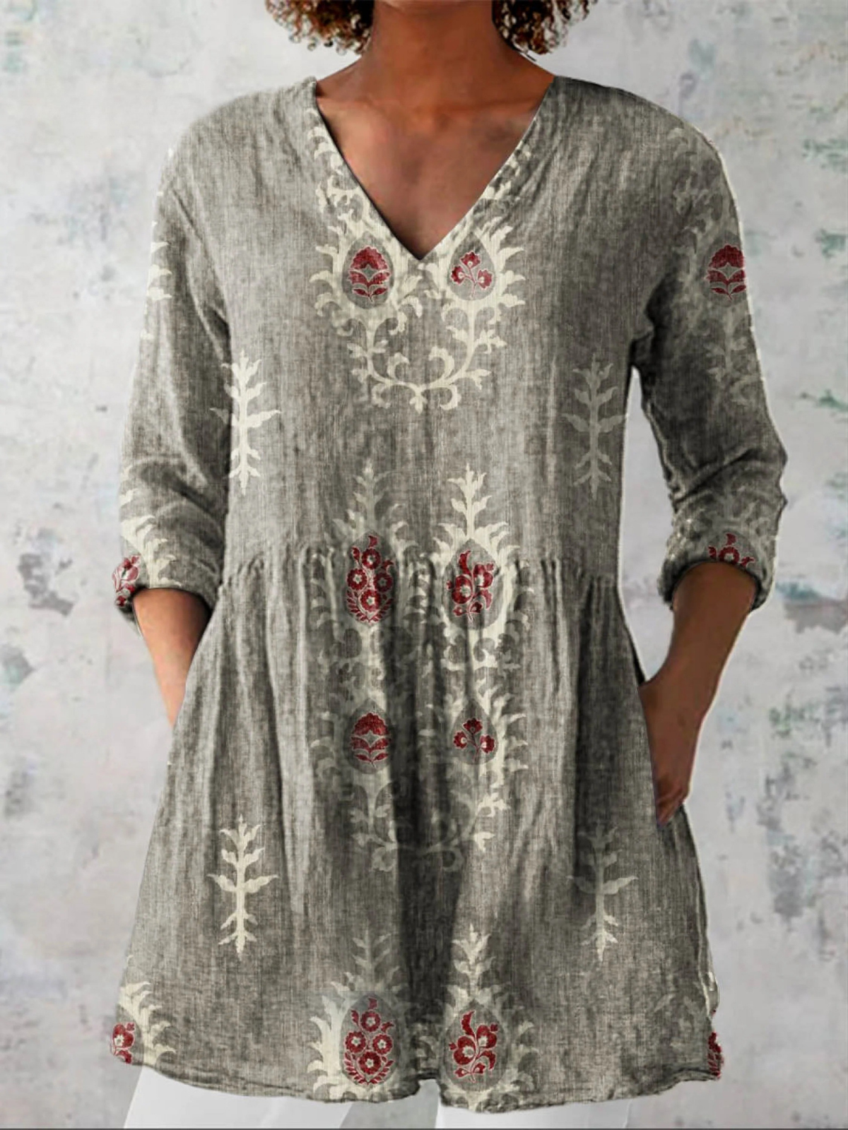 MAEVE™ | Blouse longue à col en V