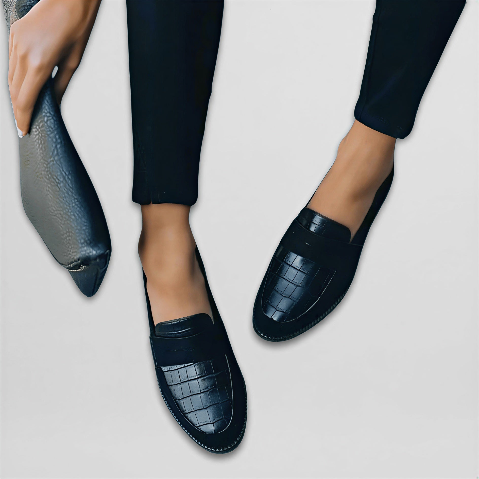 RENÉE™ | Mocassins Faits Main