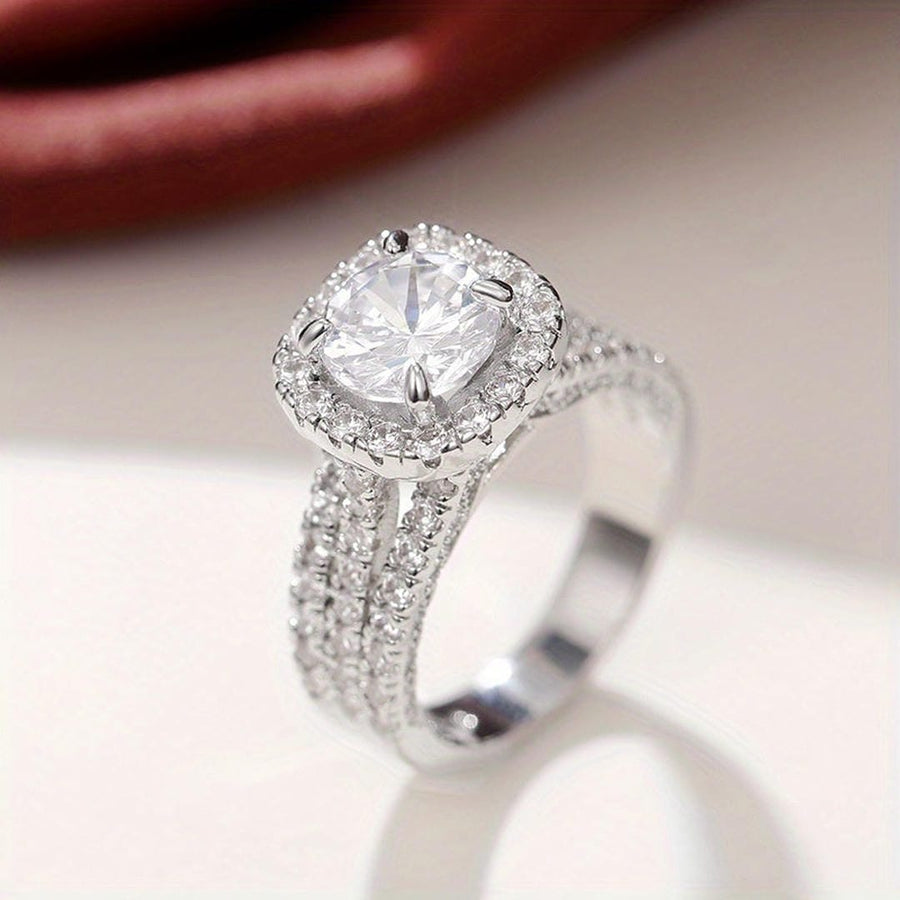 Bague de déclaration Halo Pavé en coussin