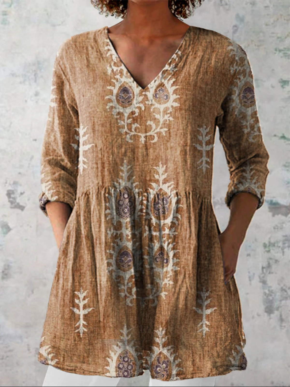 MAEVE™ | Blouse longue à col en V