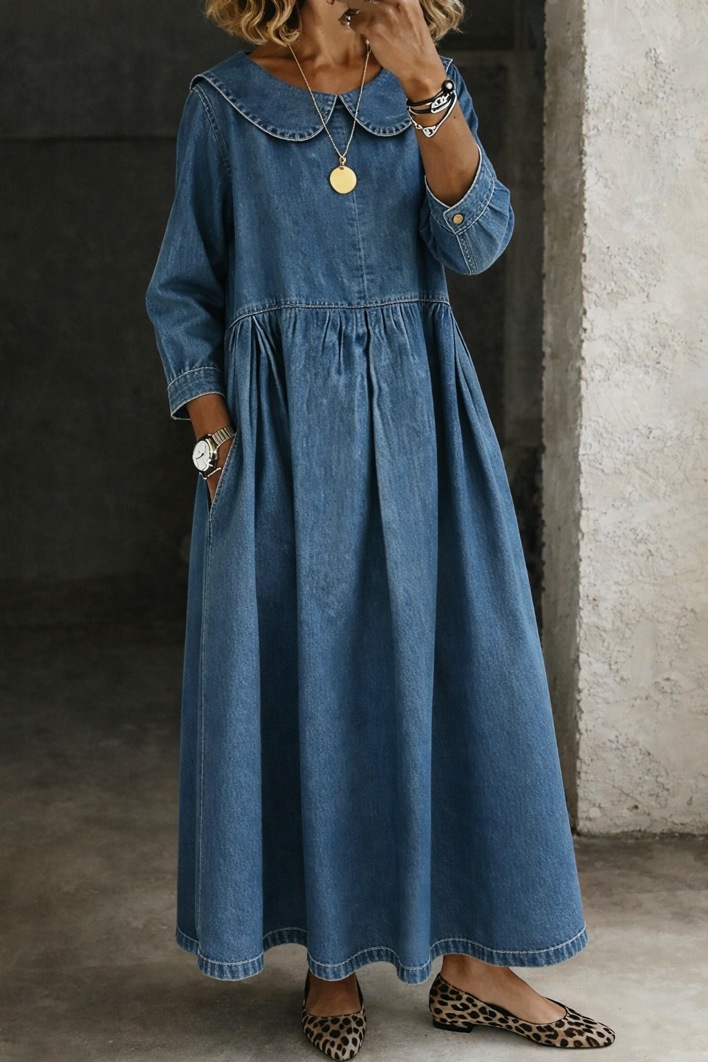 CLARA | Robe en jean avec col Peter Pan
