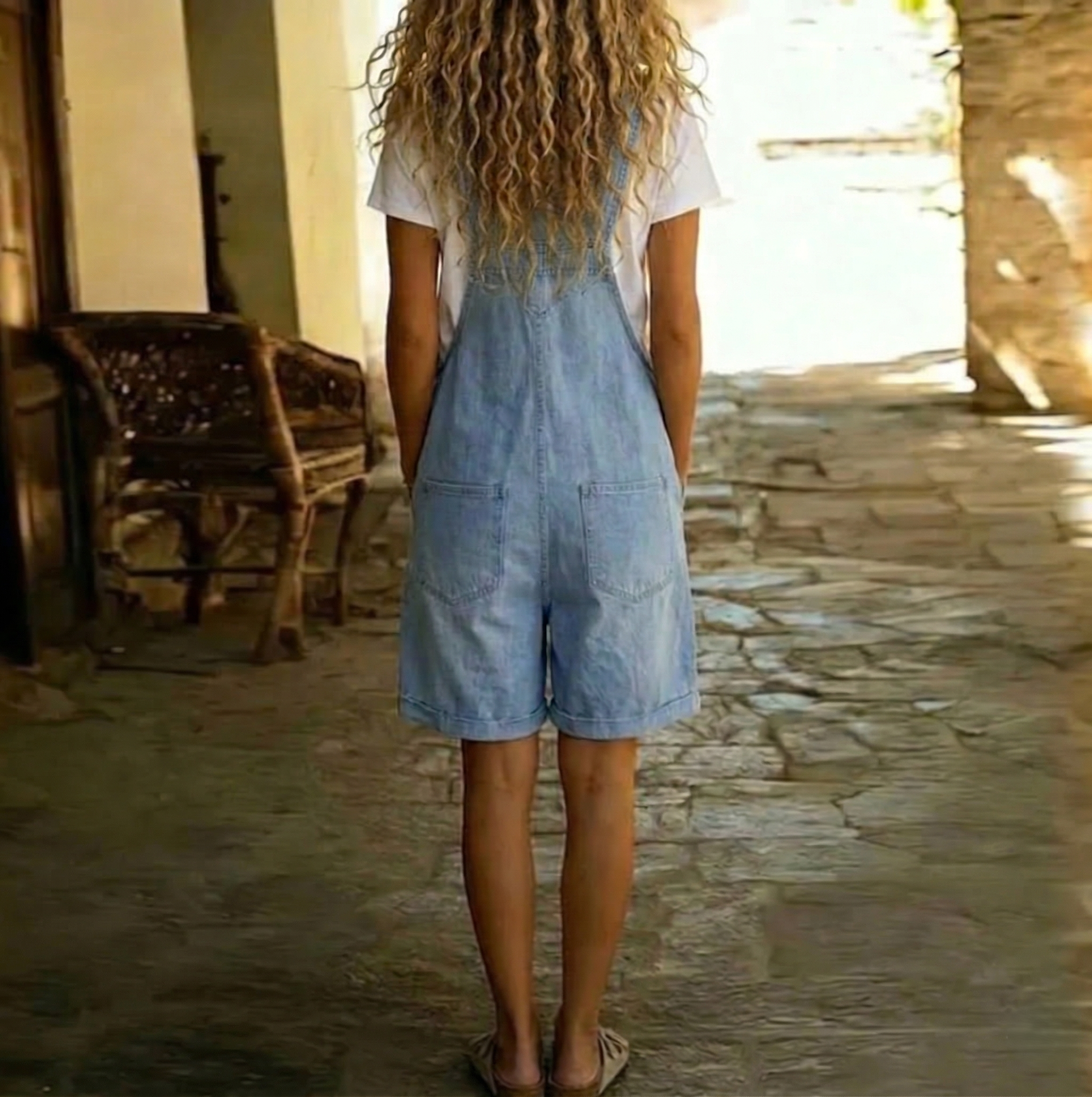 ISABEL | Combinaison en denim courte avec aspect coton doux et lavage vintage Bleu clair
