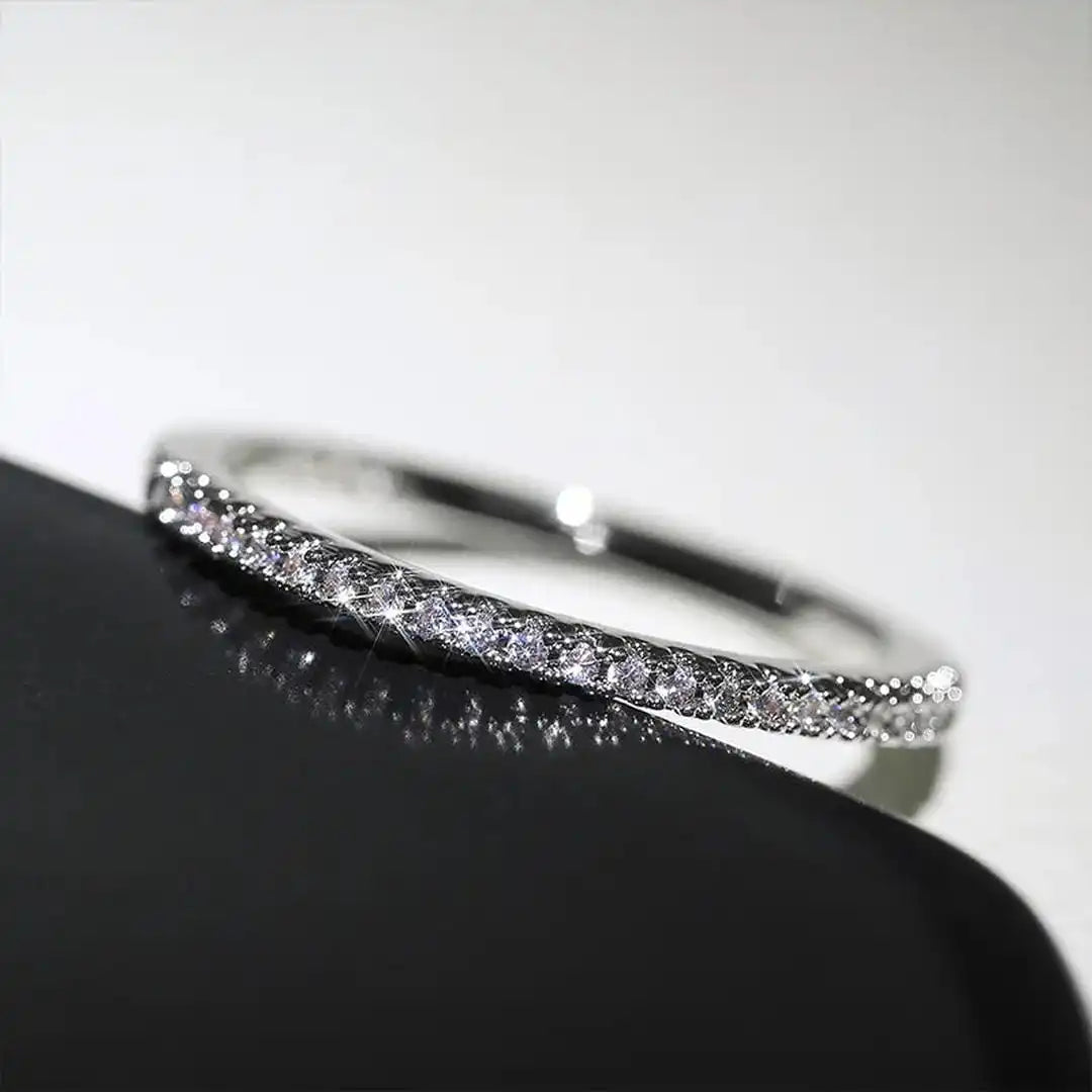Bague Minimaliste Elyse en Zirconia