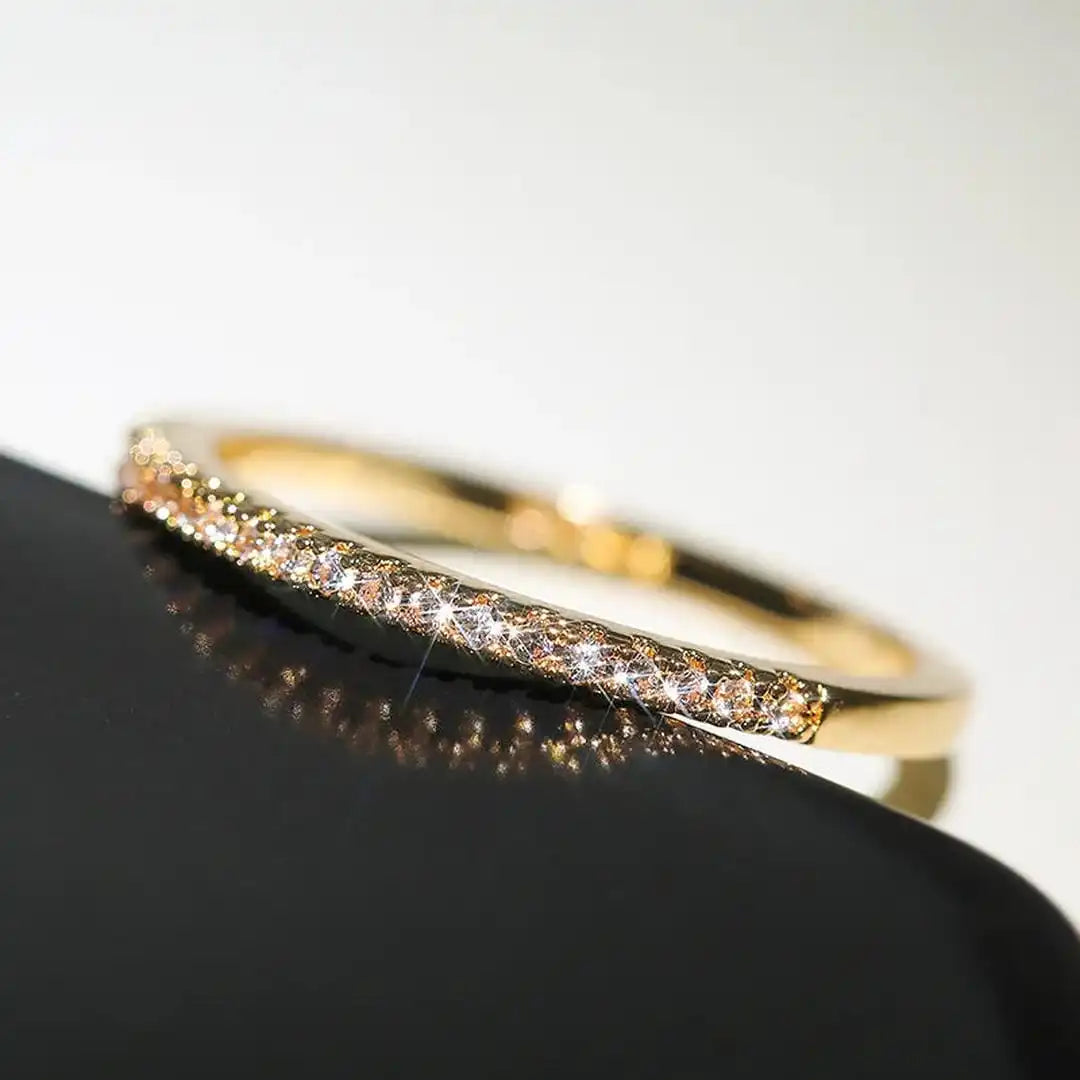 Bague Minimaliste Elyse en Zirconia