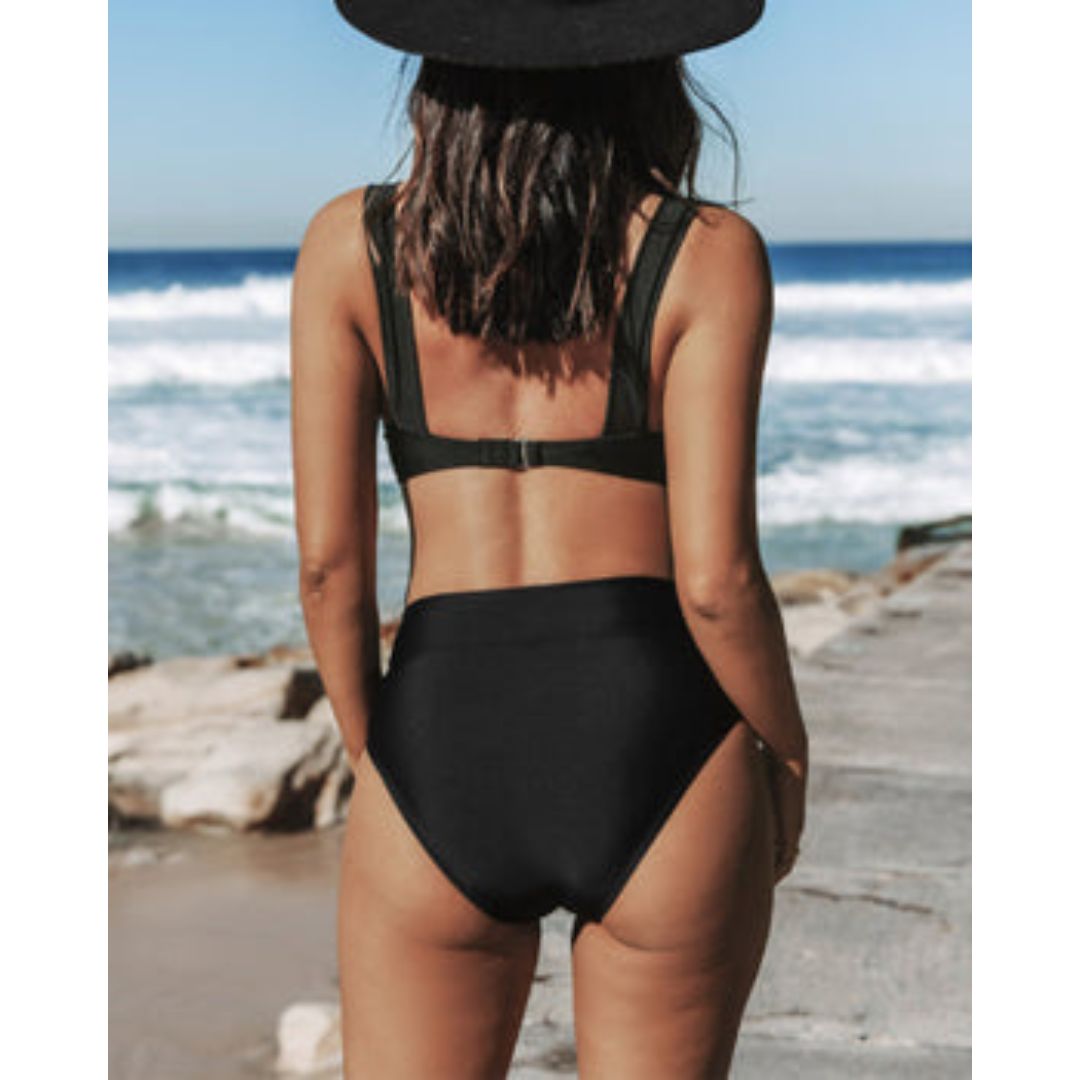 HILDE | Maillot de bain uni à col haut