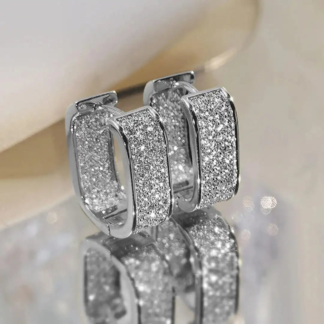 Boucles d'oreilles Huggie Hoop Pavelina
