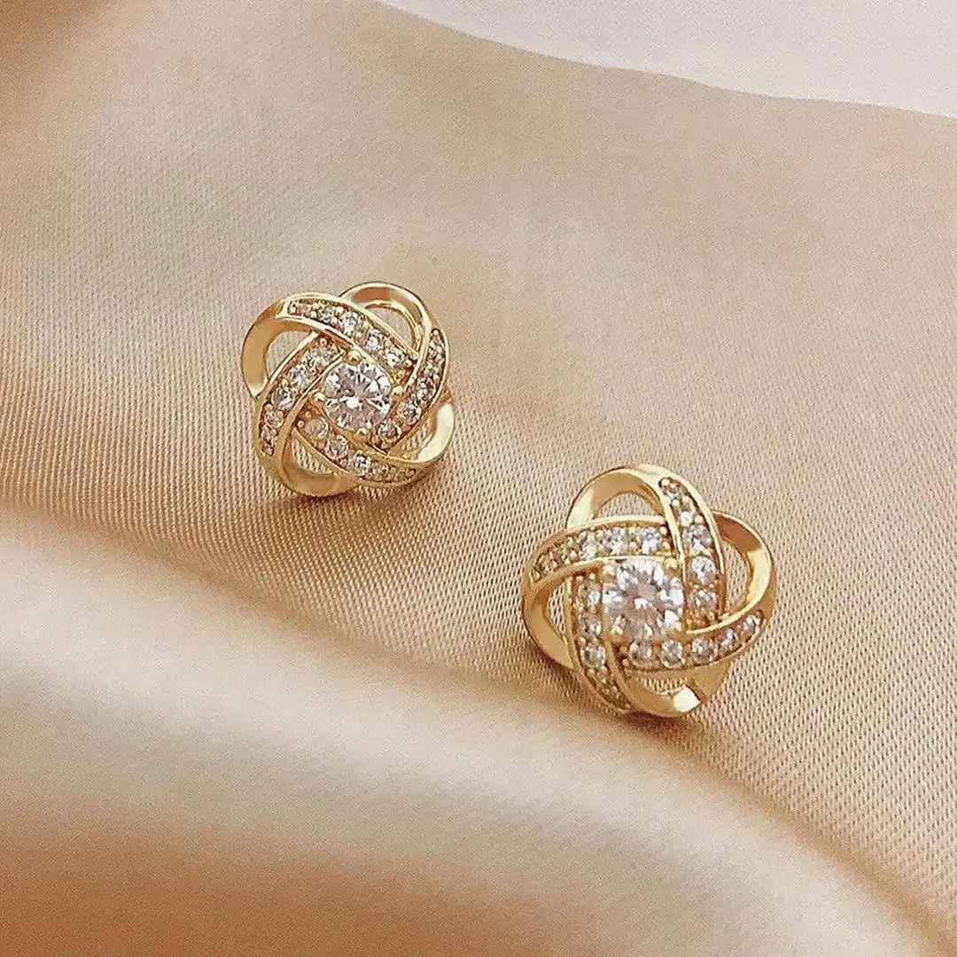 Boucles d'oreilles Clous en Nœud de Zircon
