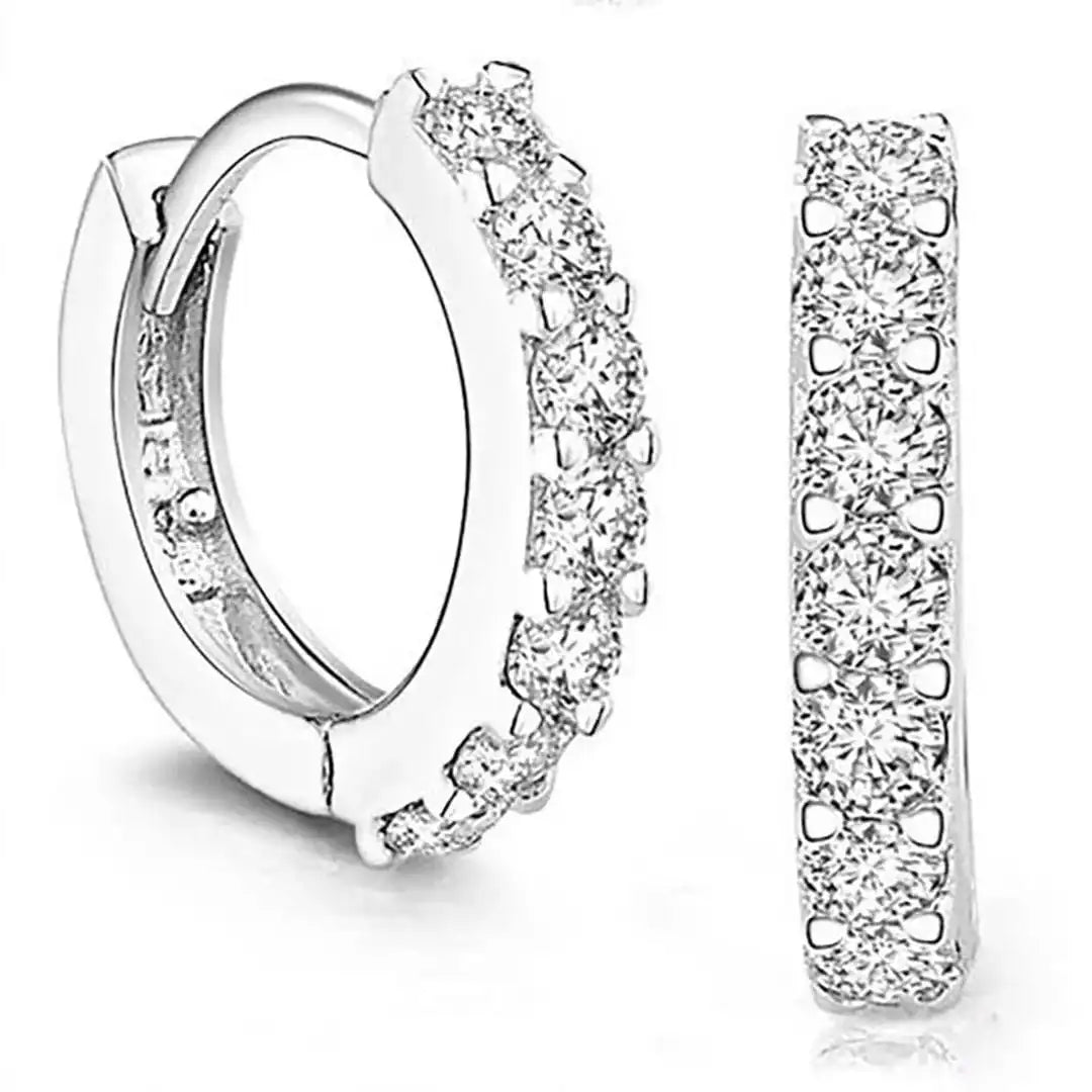 Boucles d'oreilles mini créoles dorées intemporelles