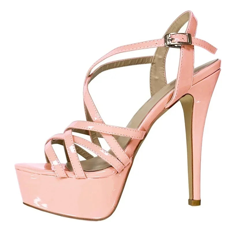 SAINT™ | Talons Élégants