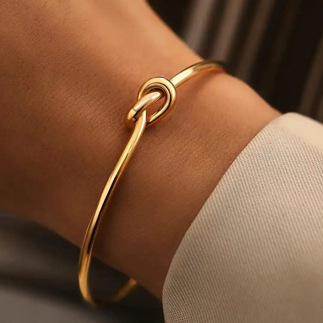 Bracelet Ajustable Nœud Doré