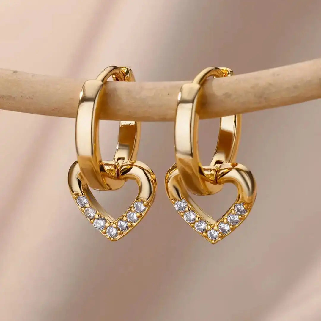 Boucles d'oreilles en cœur de zirconium creux