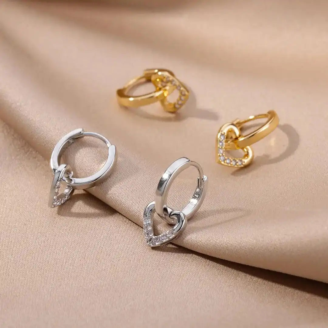 Boucles d'oreilles en cœur de zirconium creux
