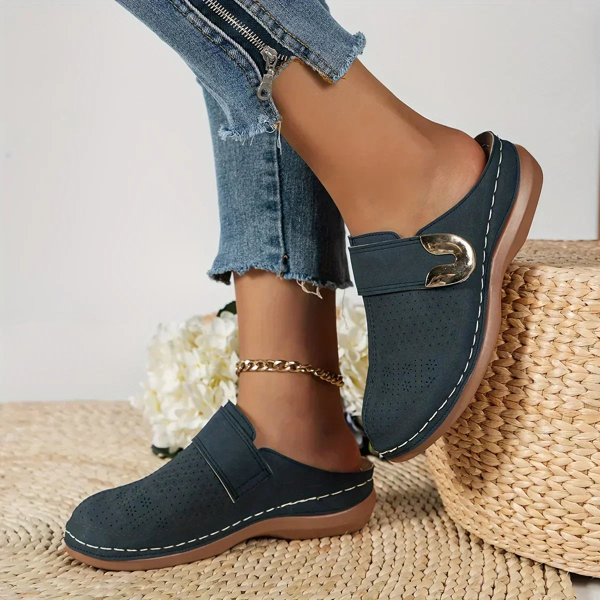 MAREL | Sandales à talon compensé élégantes