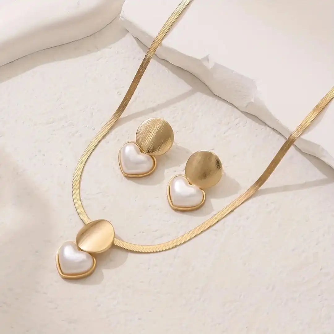 Collier et Boucles d'Oreilles en Or Vintage