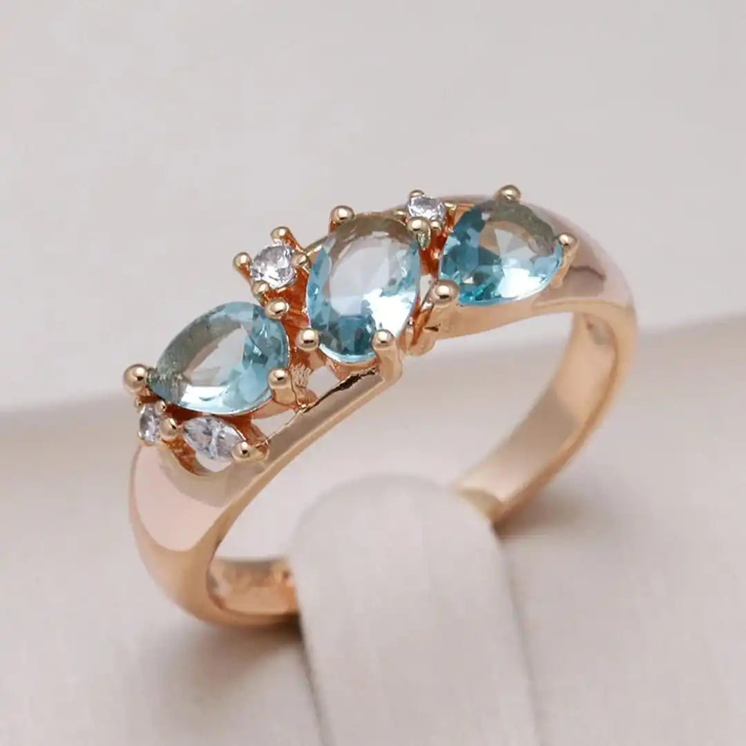 Bague en Zircon Bleu en Or Rose Vintage