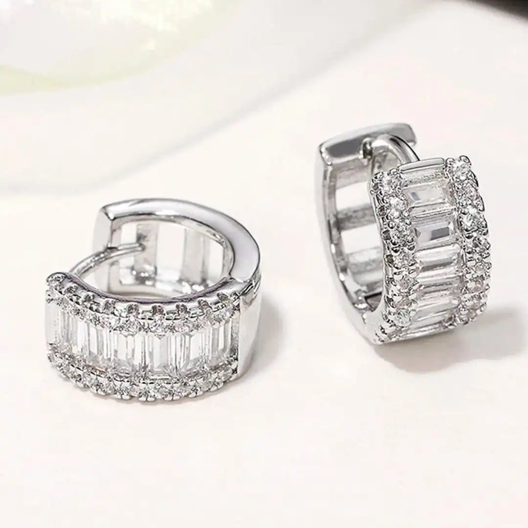 Boucles d'Oreilles Créoles Mini Baguette Zirconia