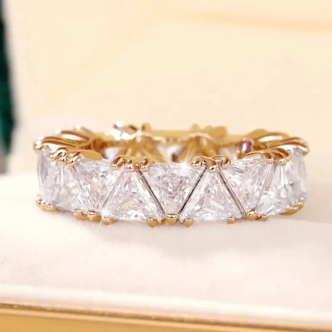 Bague Vintage en Pierre Triangle