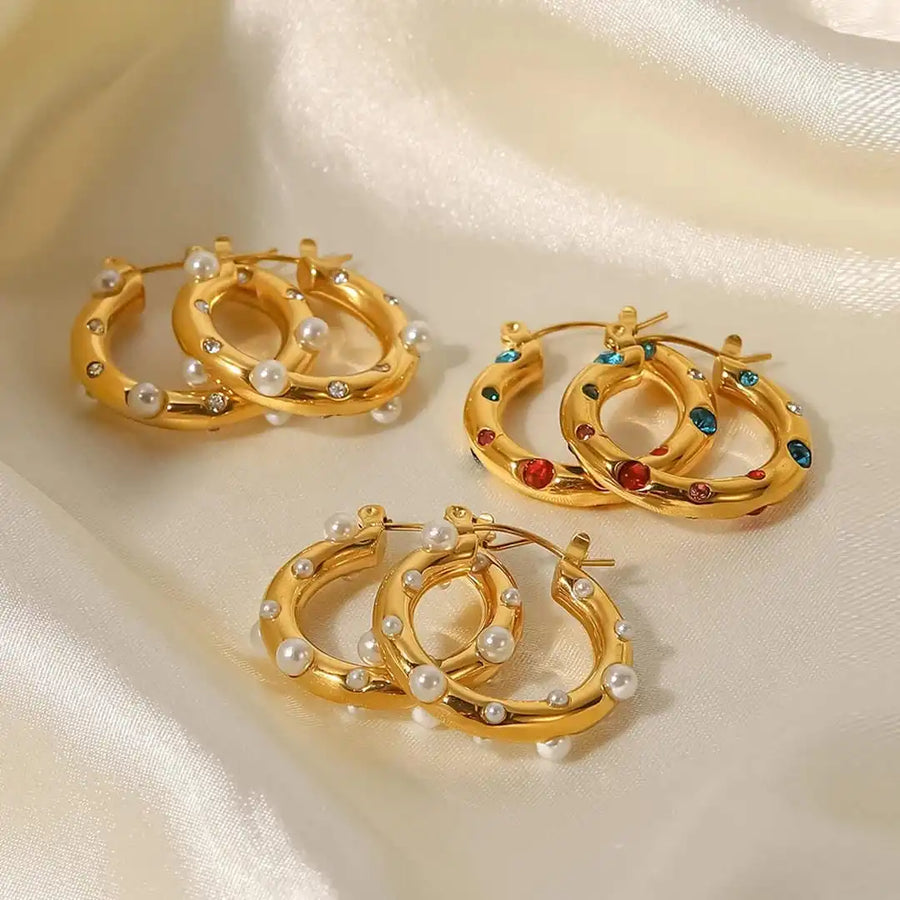 Boucles d'oreilles créoles en zircon doré scintillant