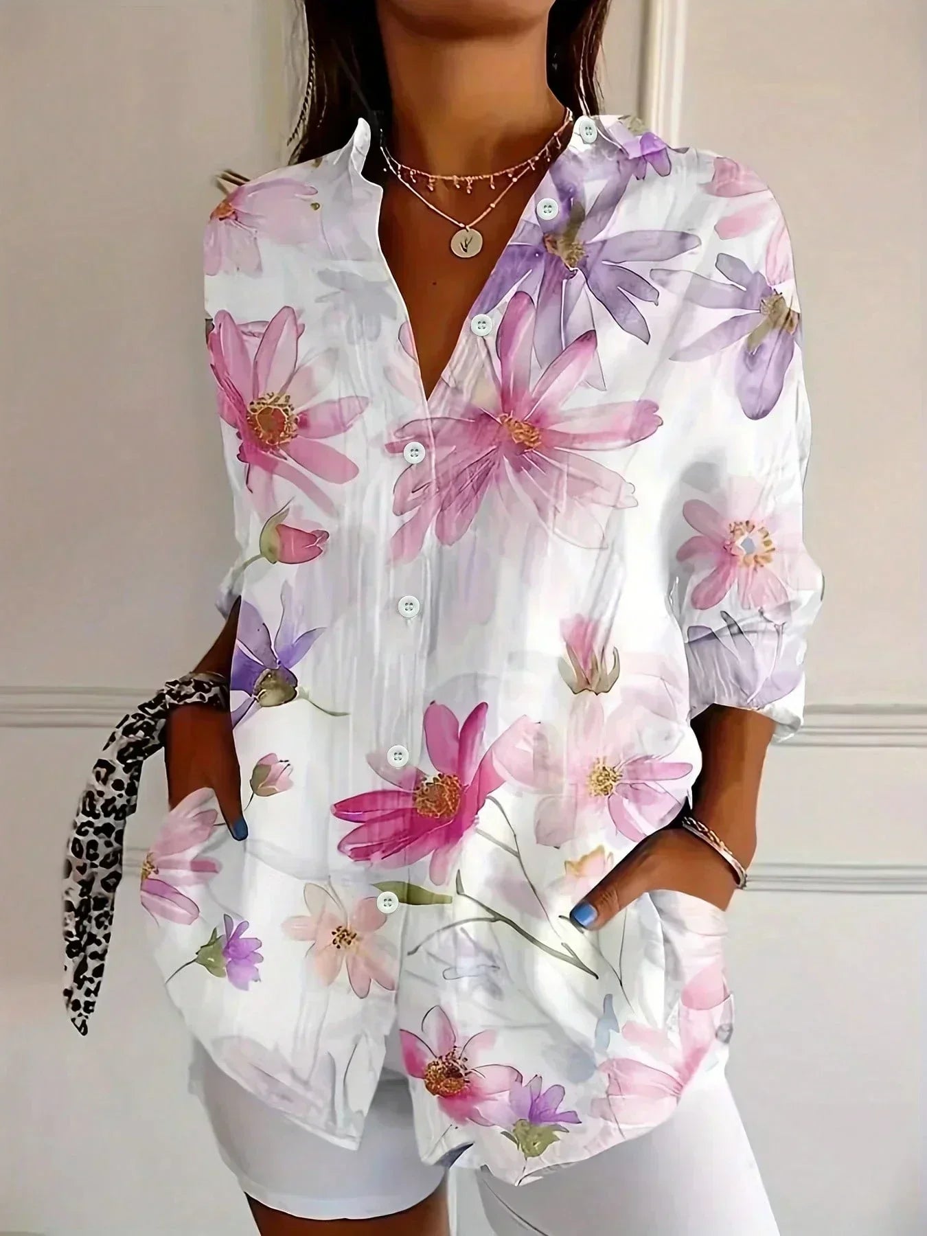 Myzelle - Blouse femme fluide imprimée manches longues col V boutonnée élégante