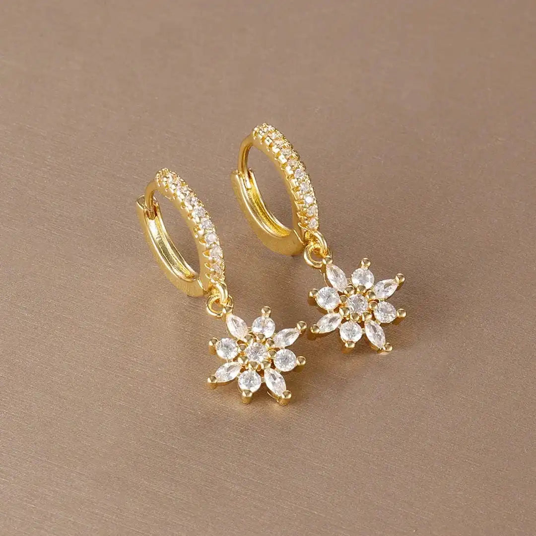 Boucles d'oreilles pendantes en cristal classique en forme de flocon de neige