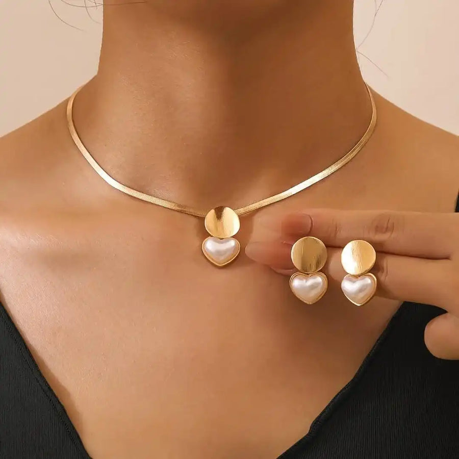 Collier et Boucles d'Oreilles en Or Vintage