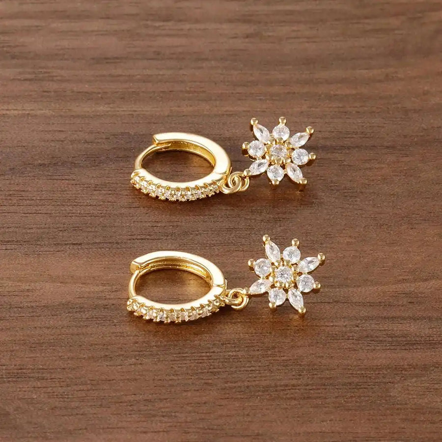 Boucles d'oreilles pendantes en cristal classique en forme de flocon de neige