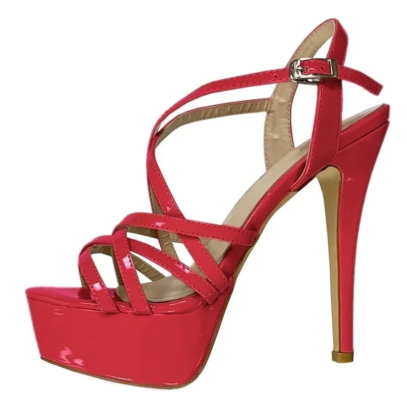 SAINT™ | Talons Élégants