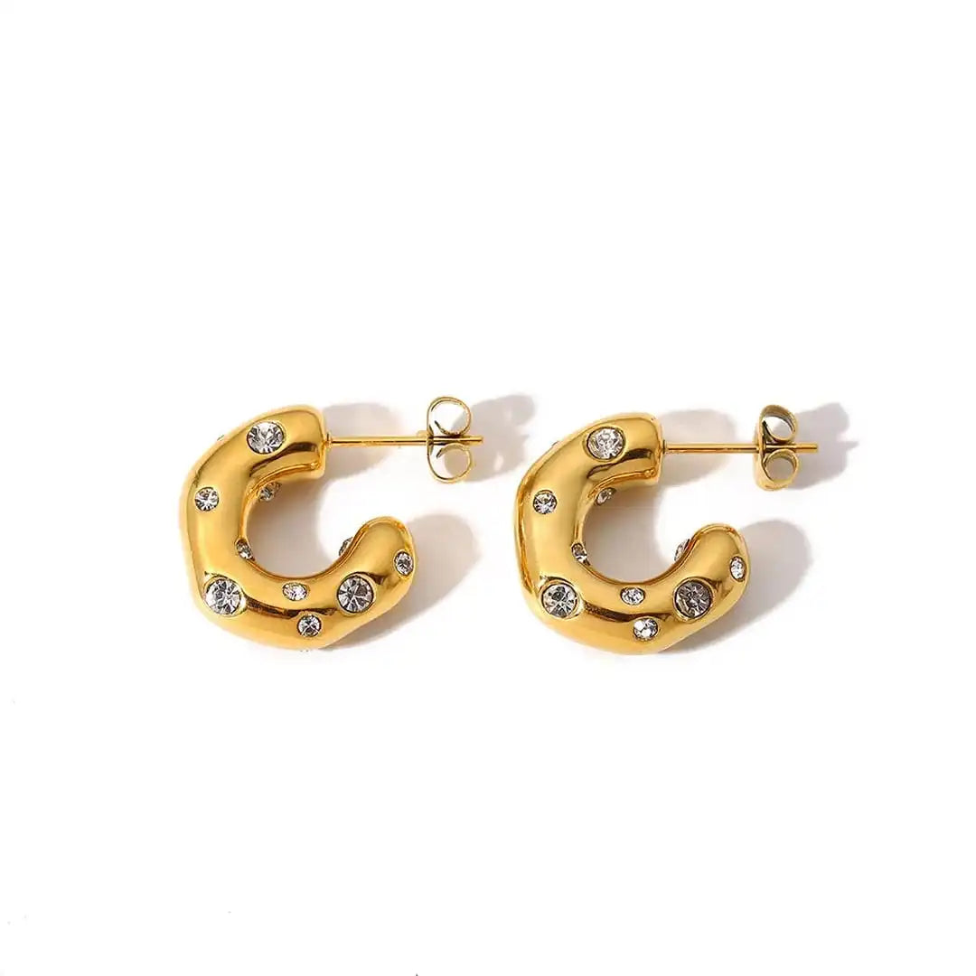 Boucles d'oreilles créoles en zircon doré scintillant