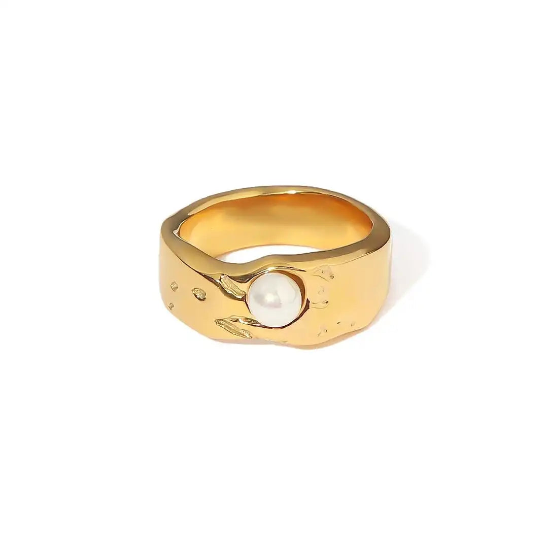 Bague Vintage en Or avec Perle