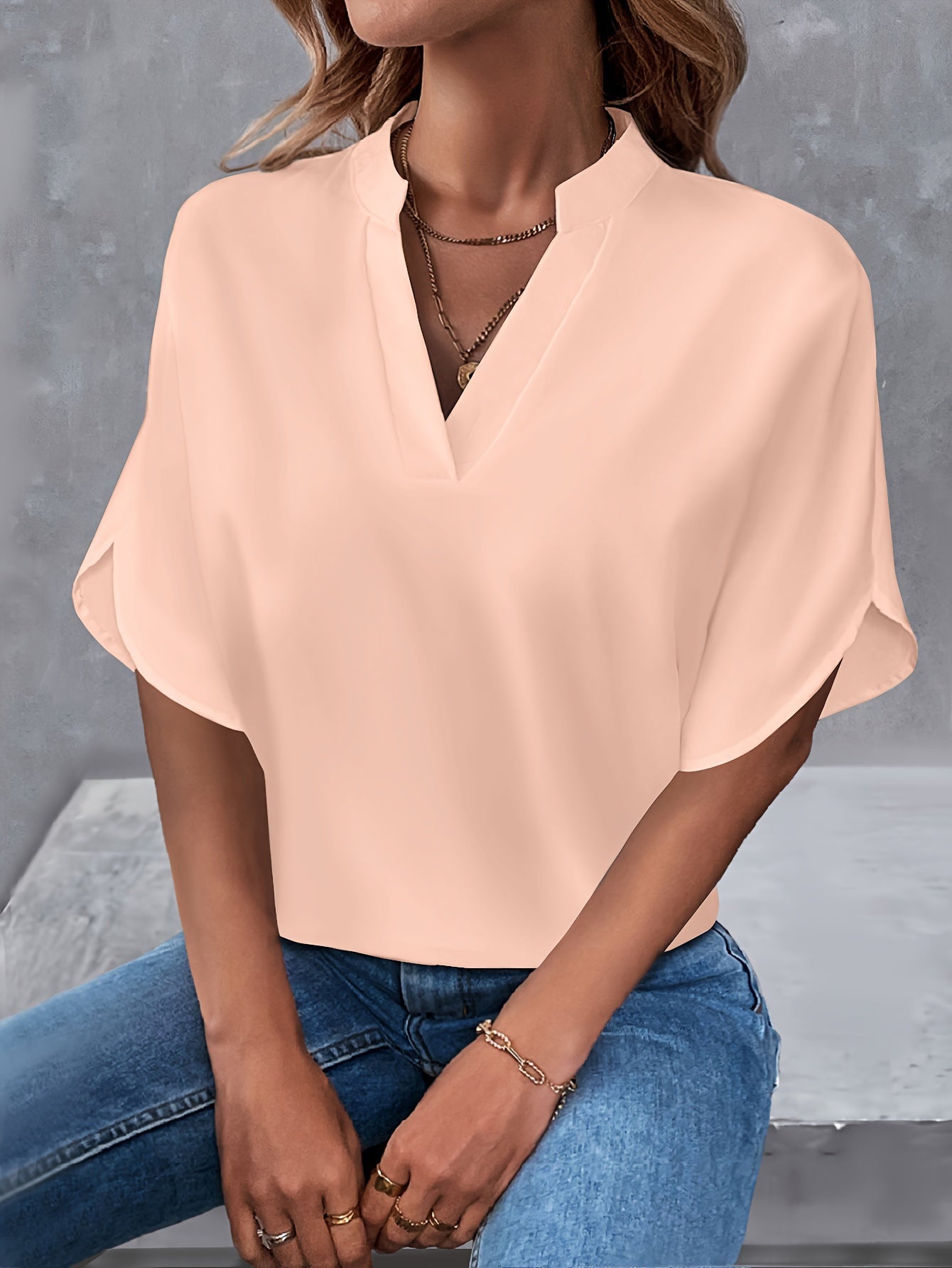 Scarlett | Blouse élégante à encolure en V