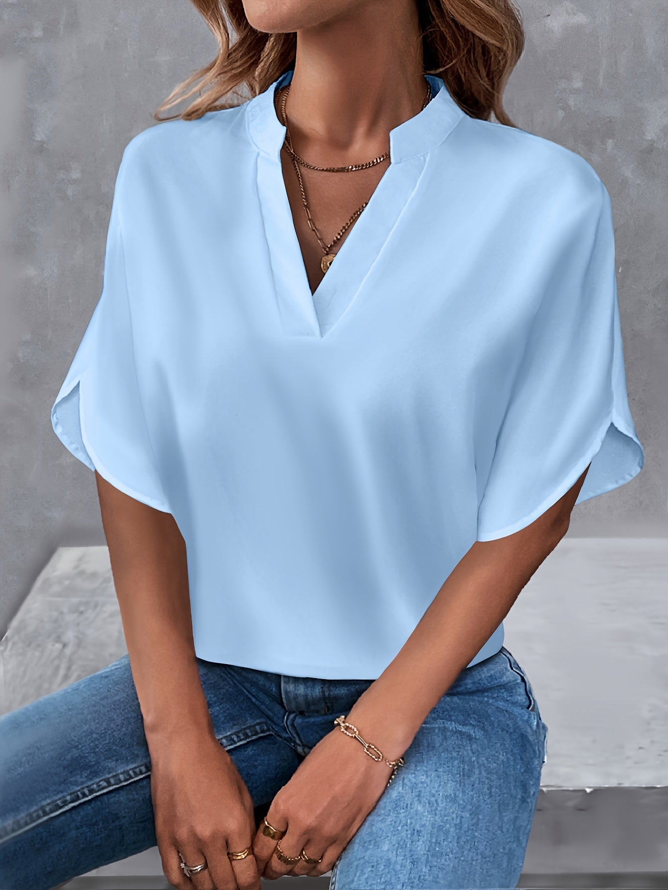 Scarlett | Blouse élégante à encolure en V